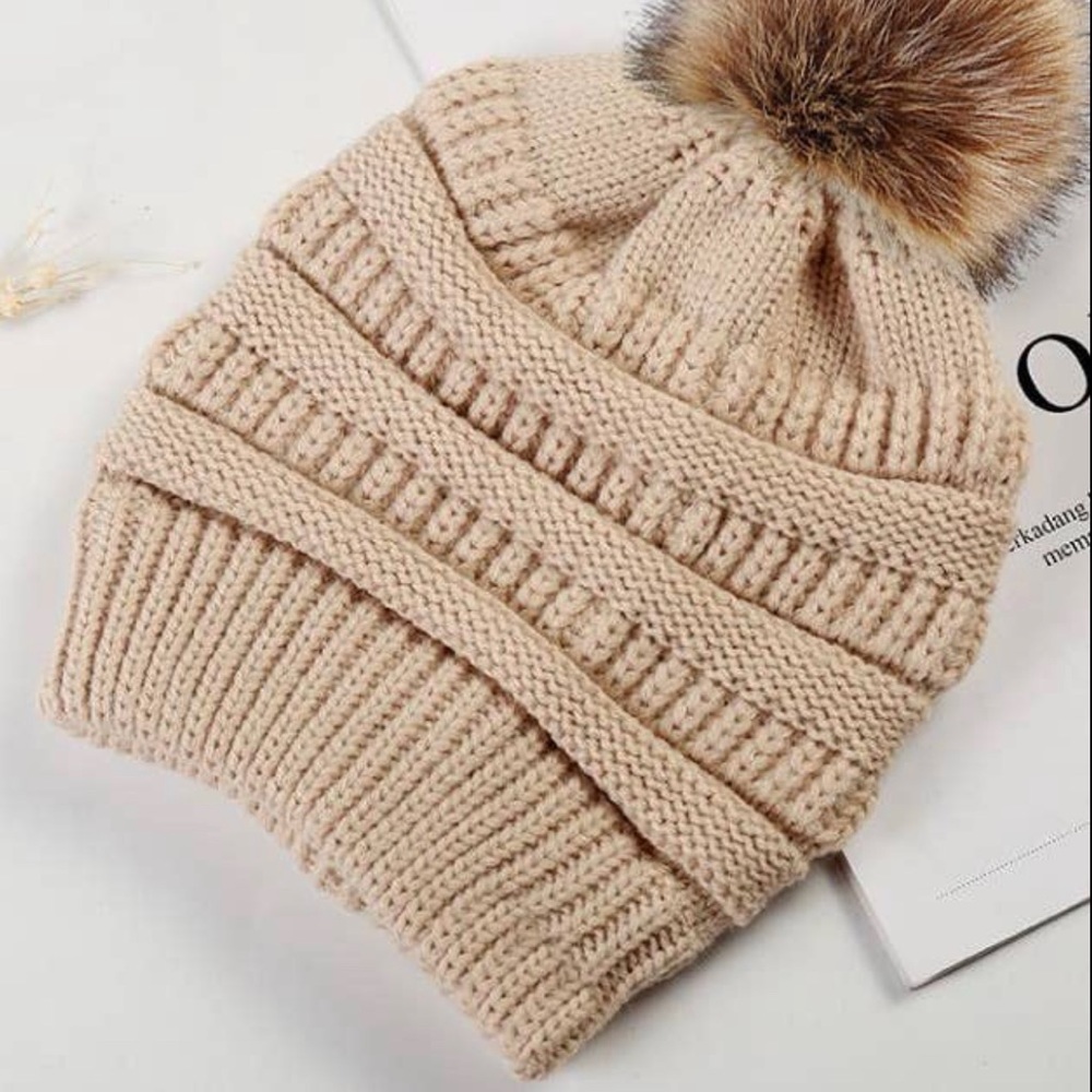 Woman's beanie